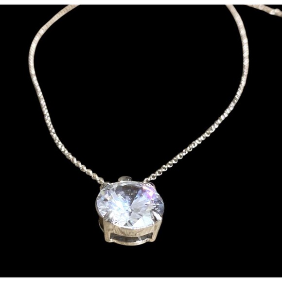 Clear Solitaire Rhinestone Pendant Necklace Silver Tone Chain Classic Elegant - Picture 4 of 8